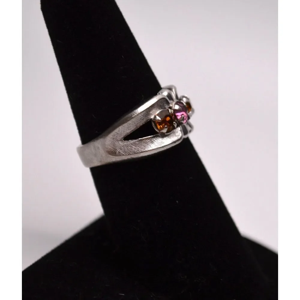 Vintage Rhodium Electroplate Birthstone Mothers Day Ring with‎ 3 Stones Size 7